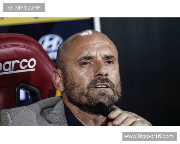 加斯佩里尼与罗马总监晚餐后友好交流关系逐渐缓和