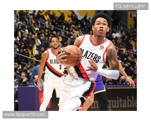 安芬尼西蒙斯分享替补经历：从思考到放松的心路历程