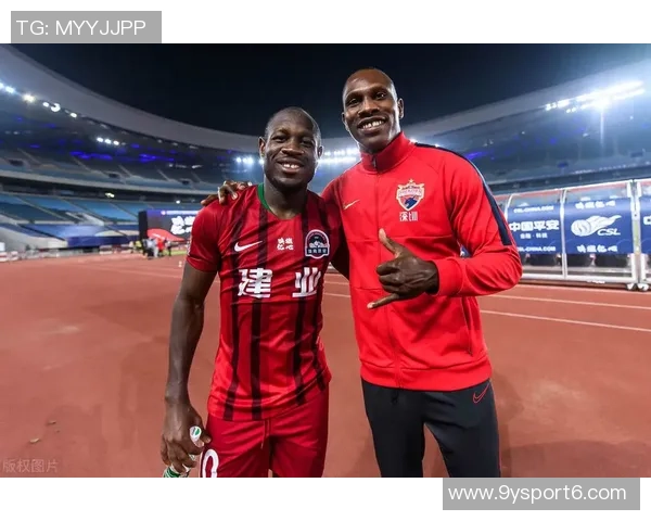 孙兴慜携快船定制球衣展现笑容梦幻联动引发球迷热议