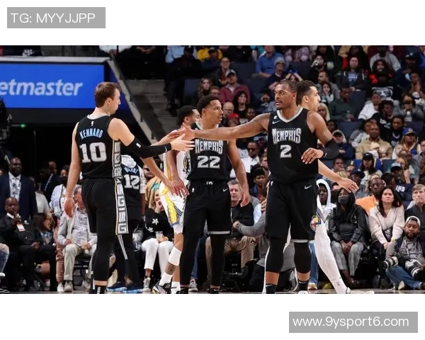 单节17分展现巅峰状态克莱无惧詹东缺阵拉拉维亚助力球队逆袭