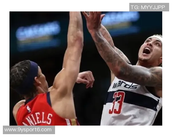 赫伯特琼斯缺席湖人前后比赛的神秘原因分析