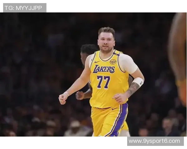 沃西谈东契奇：他是关键球员但团队配合同样重要